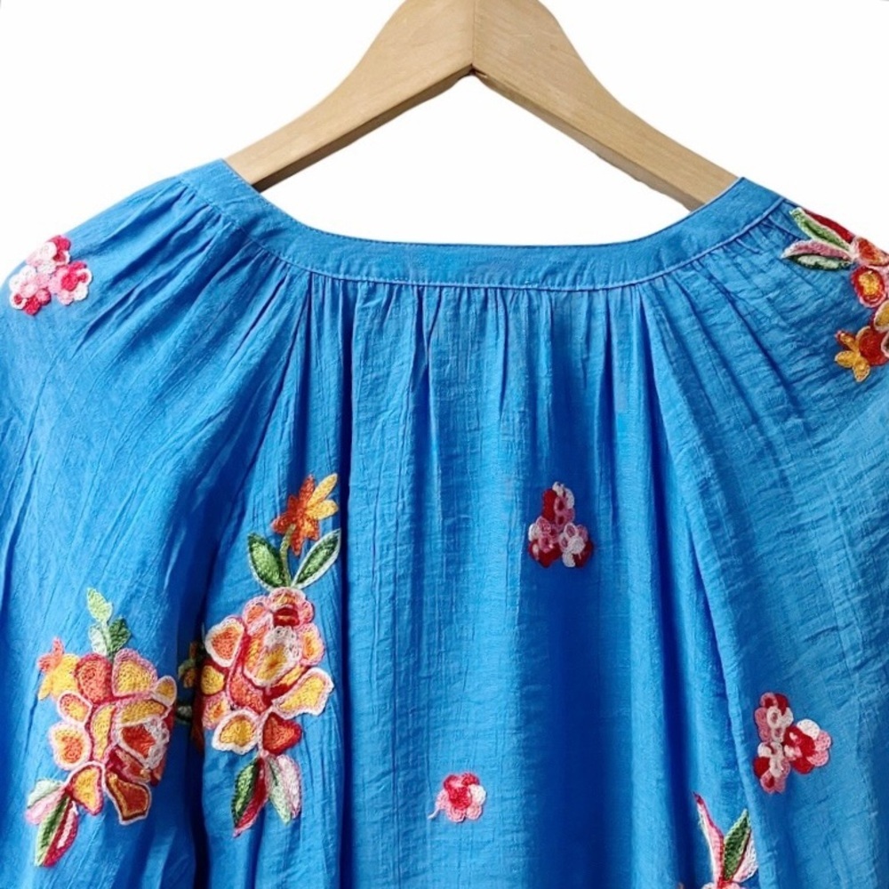 Figueroa & Flower Womens Embroidered Blouse SIZE Large Blue Balloon Sleeves NEW - Picture 7 of 14